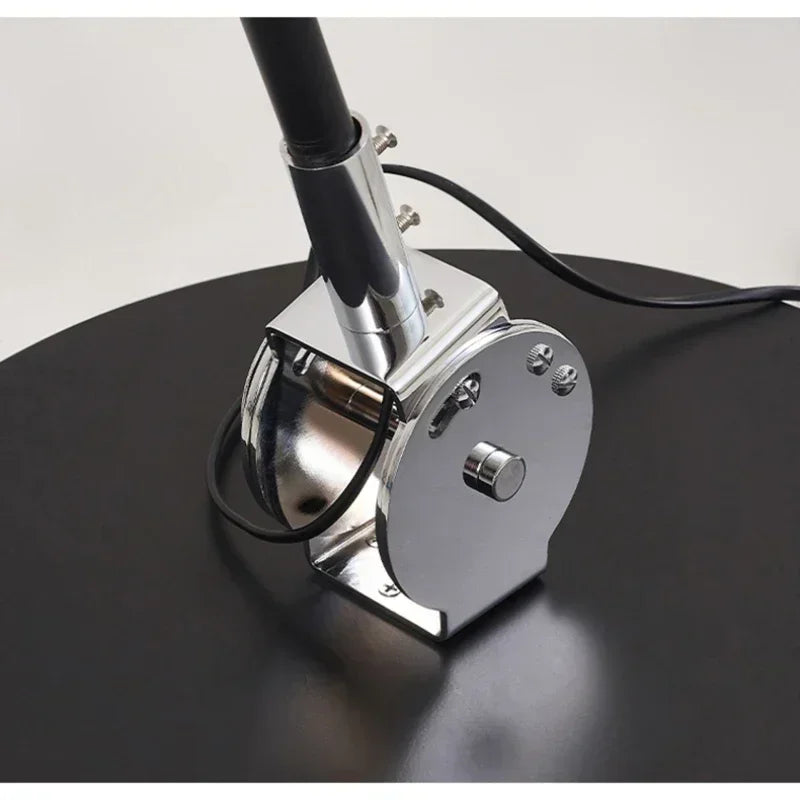 Floor Lamp With Adjustable Angle